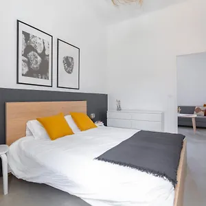 https://charmant-t3-proximit-du-vieux-port.fr-provencehotel.com