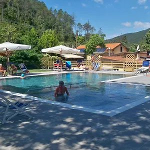 https://villaggio-camping-valdeiva.hotelitalianriviera.com